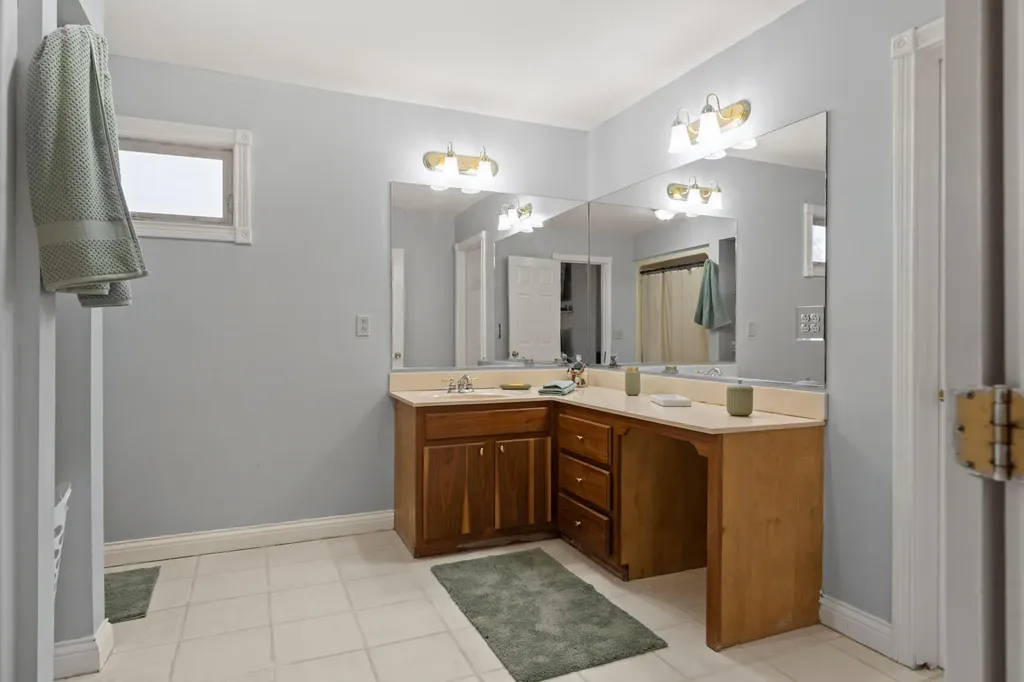 127 Man-o-war Drive Harrodsburg KY 40330