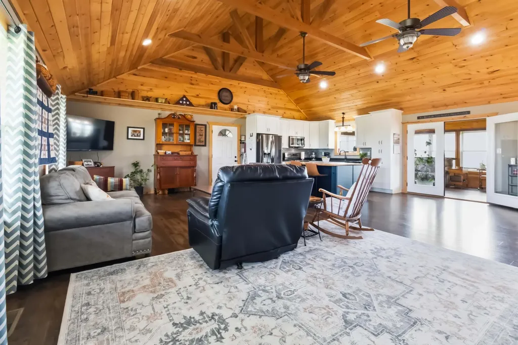 261 Landyn Brooke Way Lancaster KY 40444