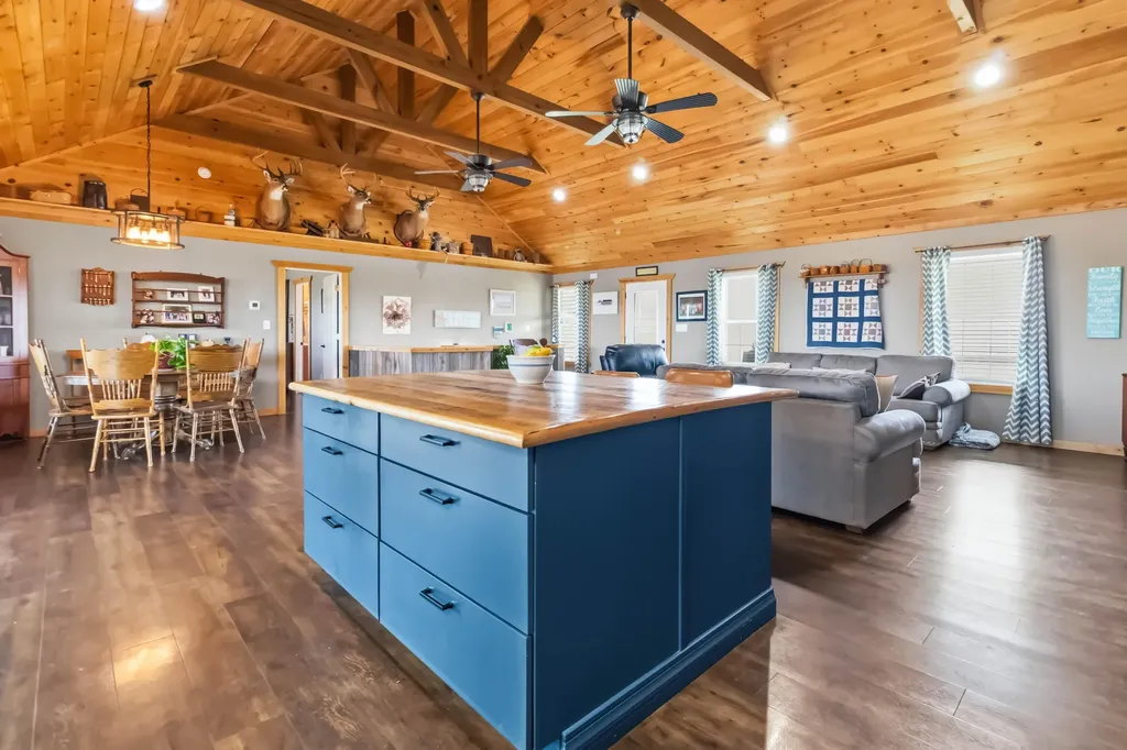 261 Landyn Brooke Way Lancaster KY 40444