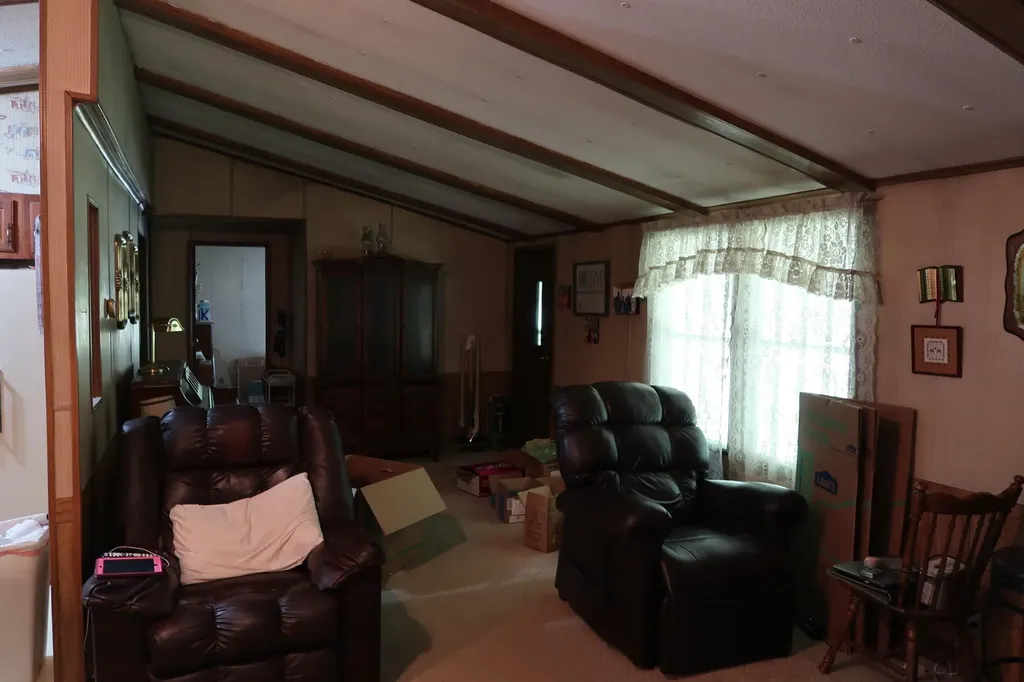 2683 Turkey Creek Road Barbourville KY 40906