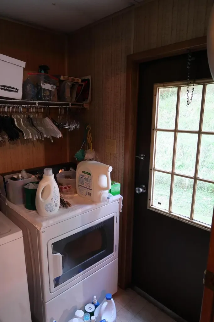 2683 Turkey Creek Road Barbourville KY 40906