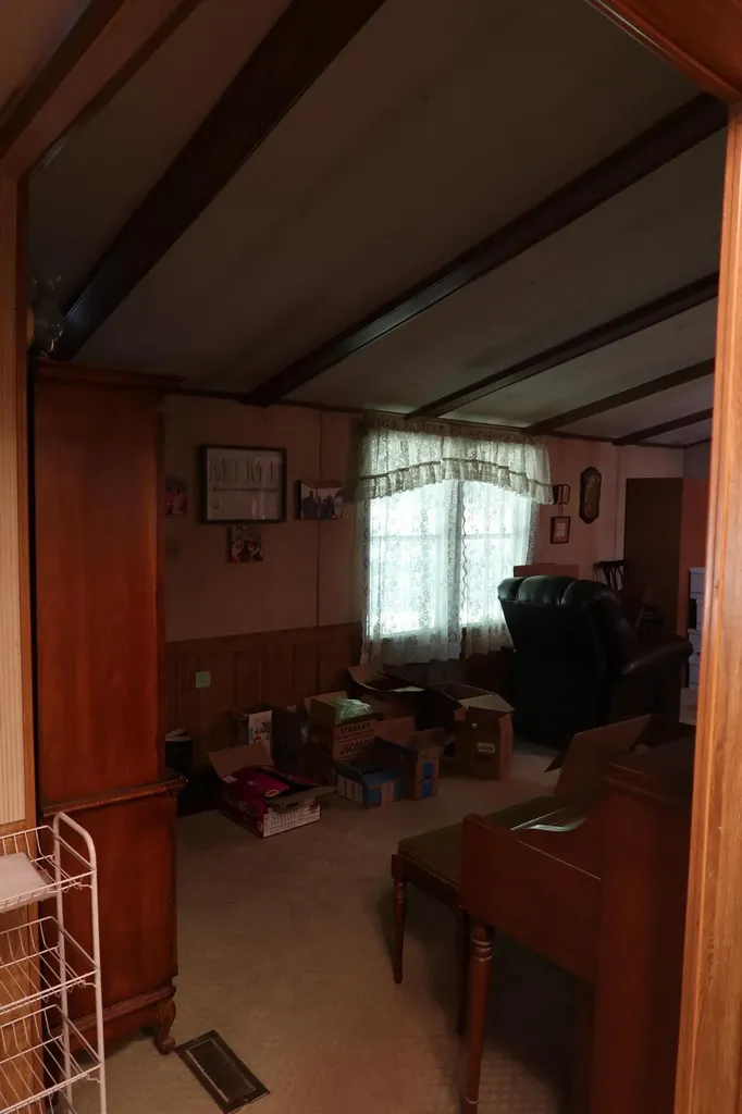 2683 Turkey Creek Road Barbourville KY 40906