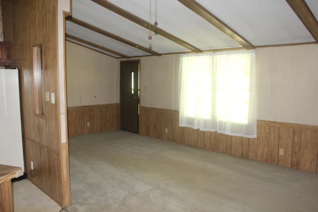 2683 Turkey Creek Road Barbourville KY 40906