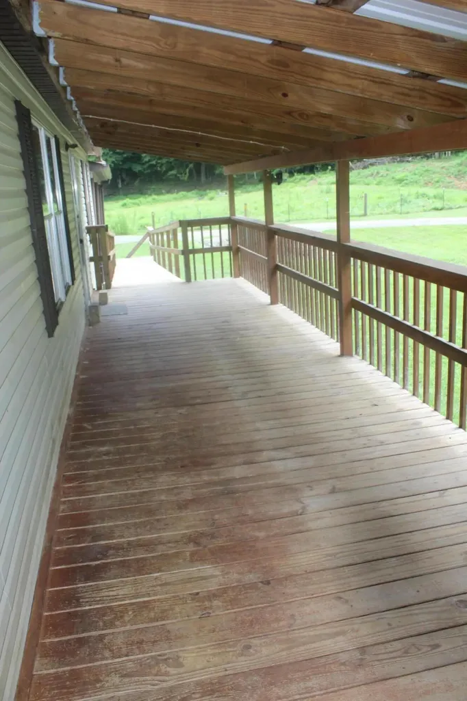 2683 Turkey Creek Road Barbourville KY 40906