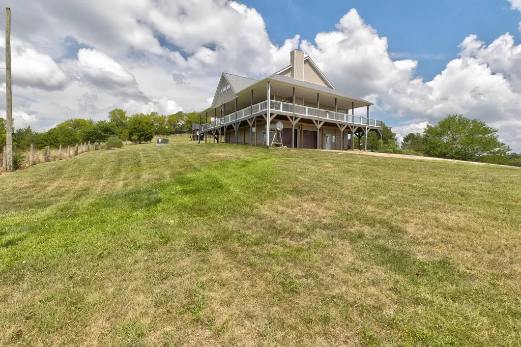 4040 Muddy Creek Road Winchester KY 40391