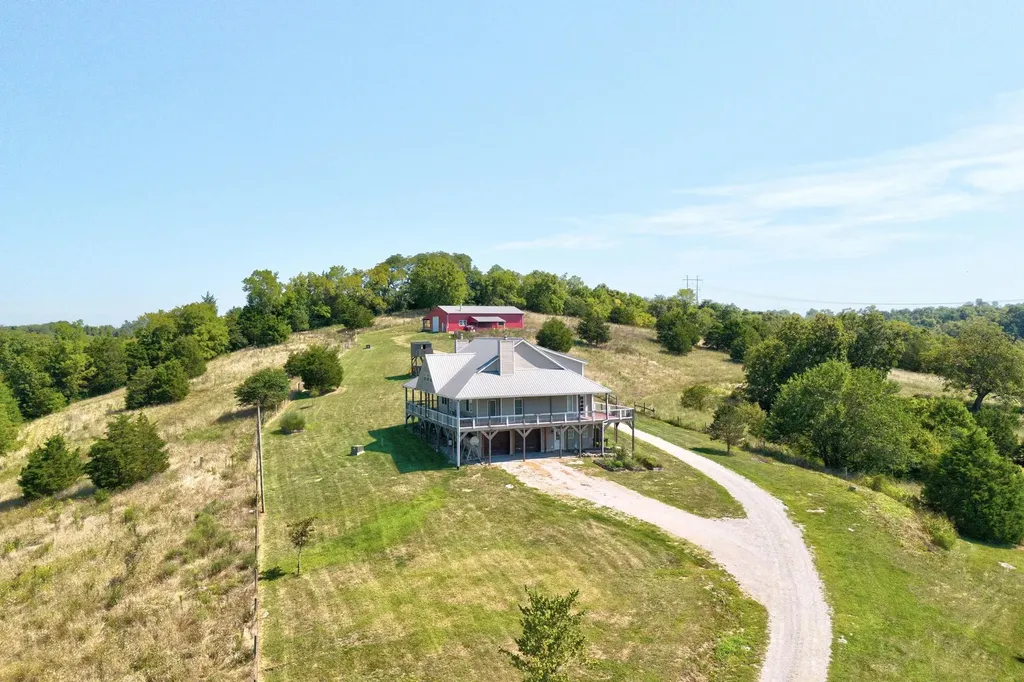 4040 Muddy Creek Road Winchester KY 40391