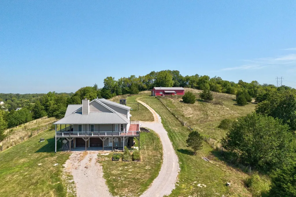 4040 Muddy Creek Road Winchester KY 40391