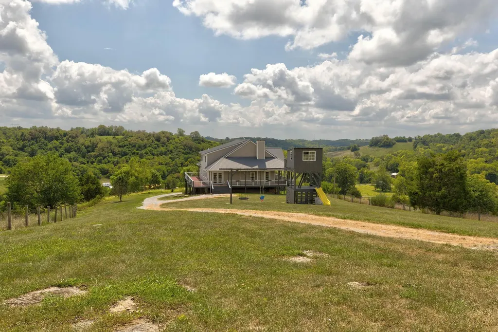 4040 Muddy Creek Road Winchester KY 40391