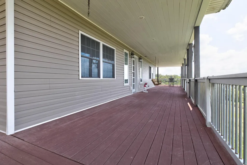 4040 Muddy Creek Road Winchester KY 40391