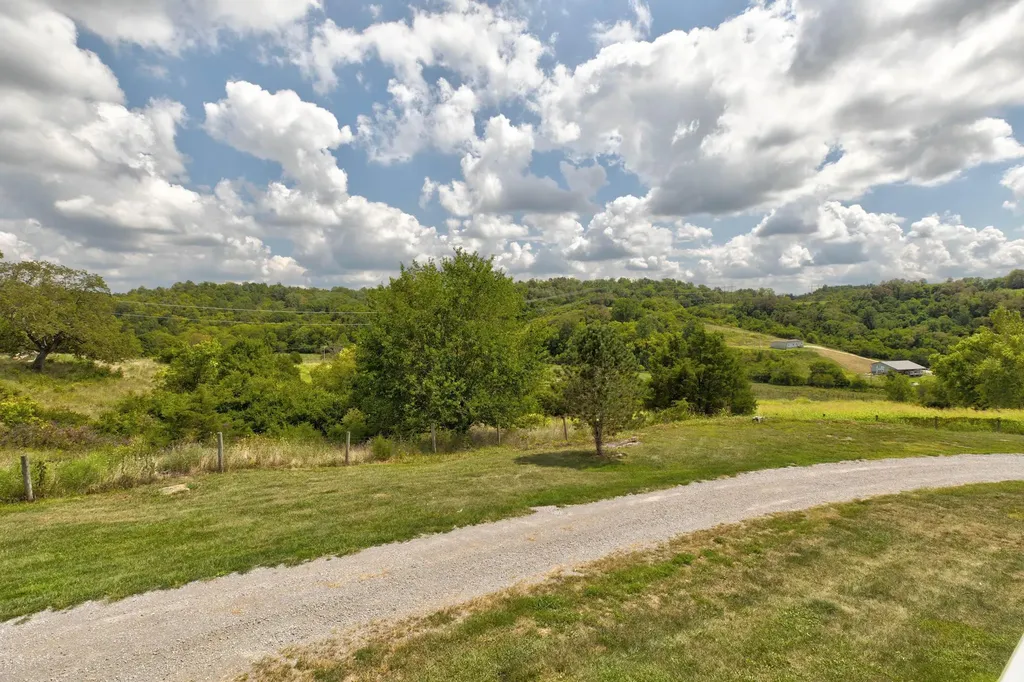 4040 Muddy Creek Road Winchester KY 40391