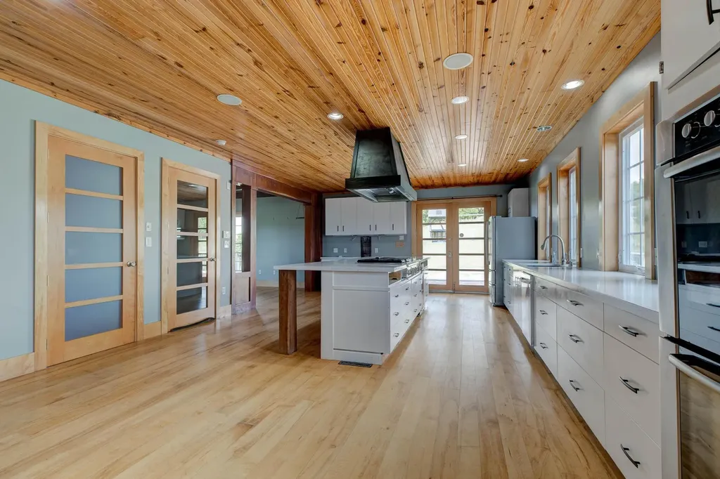 4040 Muddy Creek Road Winchester KY 40391