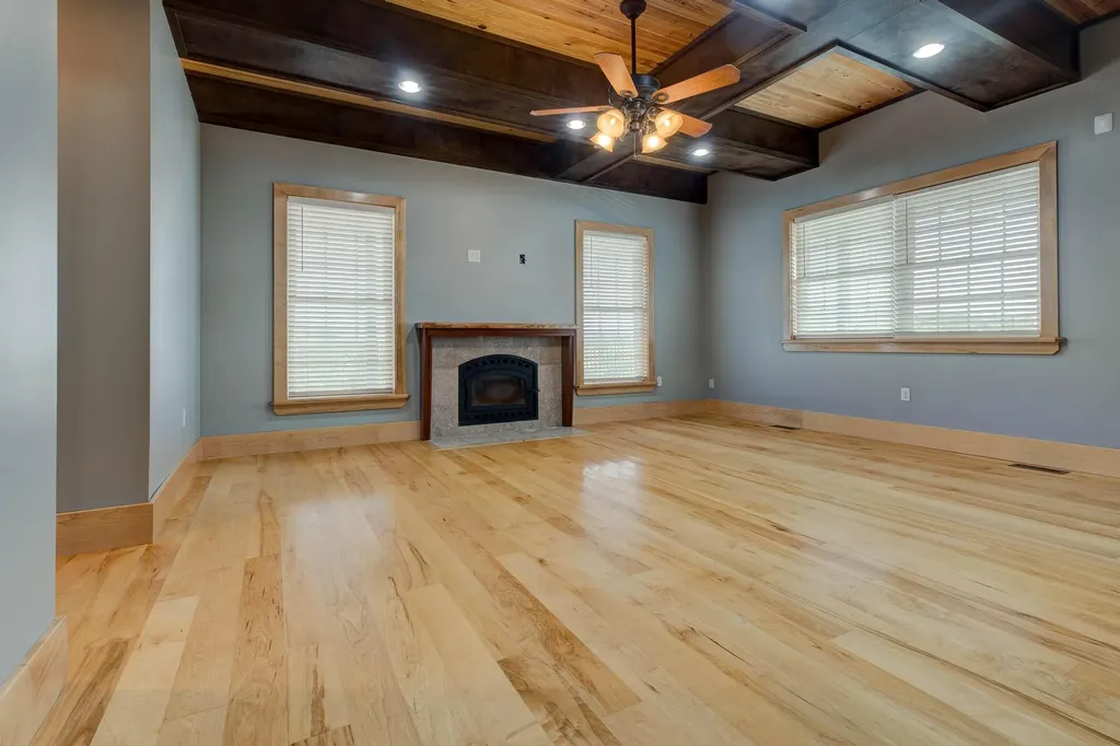 4040 Muddy Creek Road Winchester KY 40391