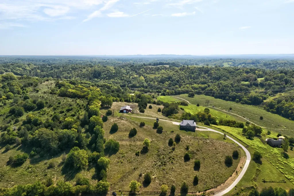 4040 Muddy Creek Road Winchester KY 40391