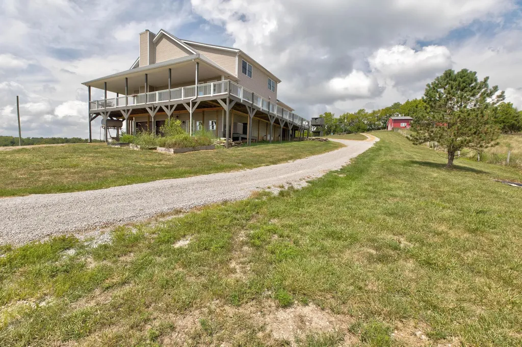 4040 Muddy Creek Road Winchester KY 40391