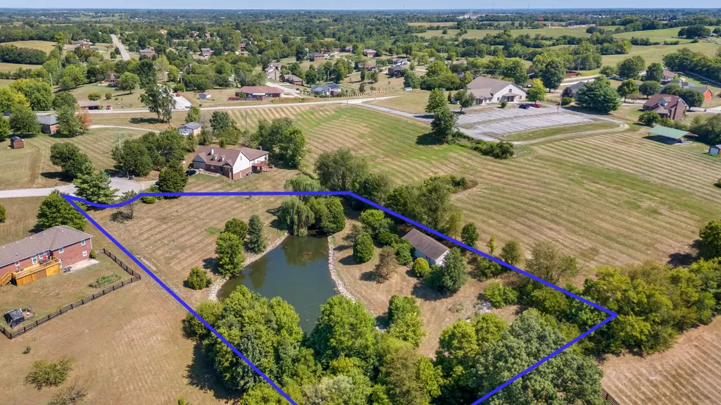 304 Anglewood Court Richmond KY 40475