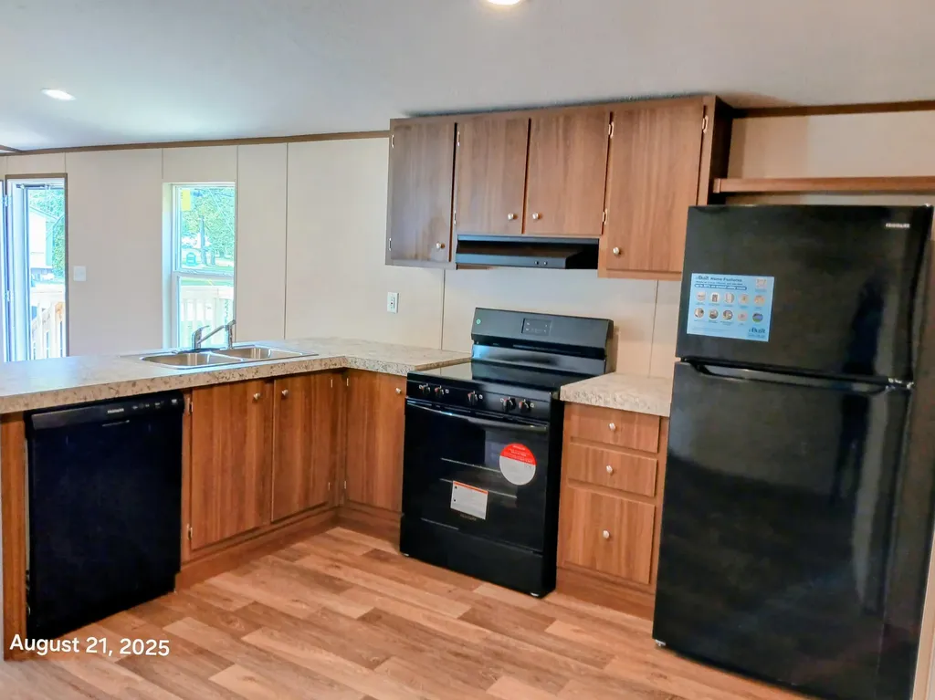 48 Court Street Stanton KY 40380
