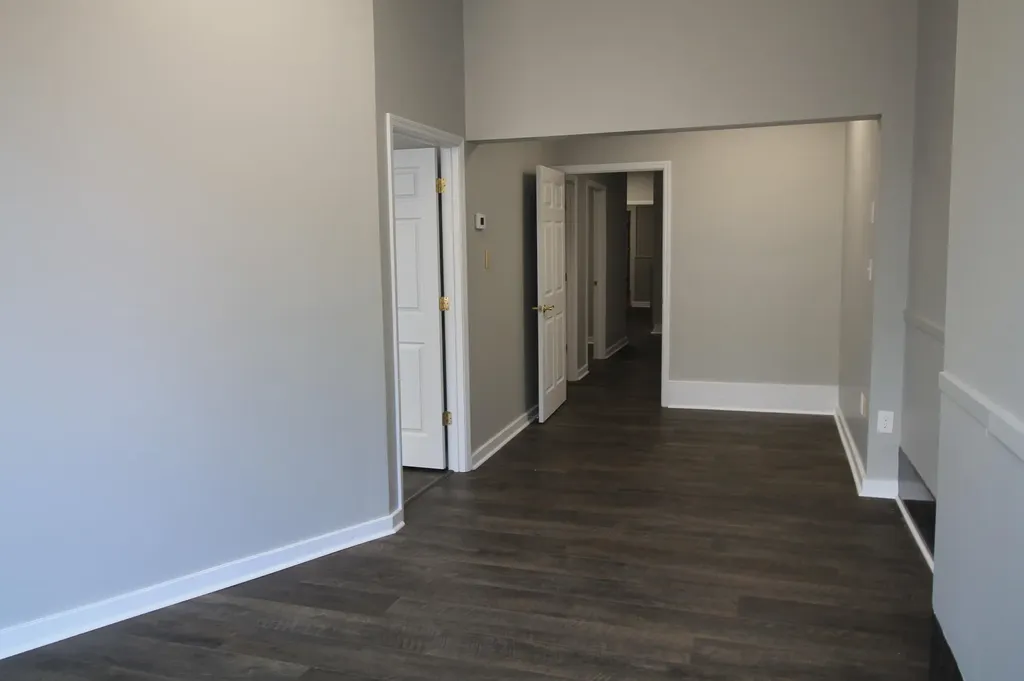 108 N Main Street Nicholasville KY 40356