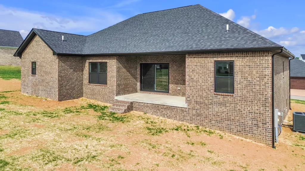 50 Muirfield Drive Somerset KY 42503