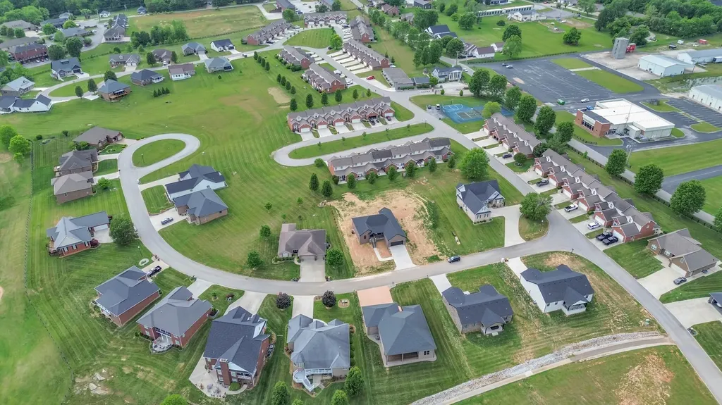 50 Muirfield Drive Somerset KY 42503