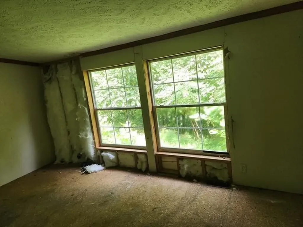 1144 Grassy Branch Road Essie KY 40827