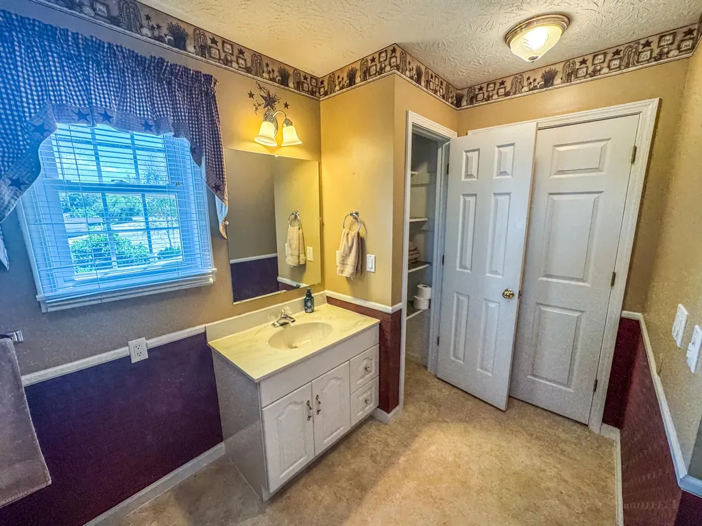 3162 Ewing Road Ewing KY 41039