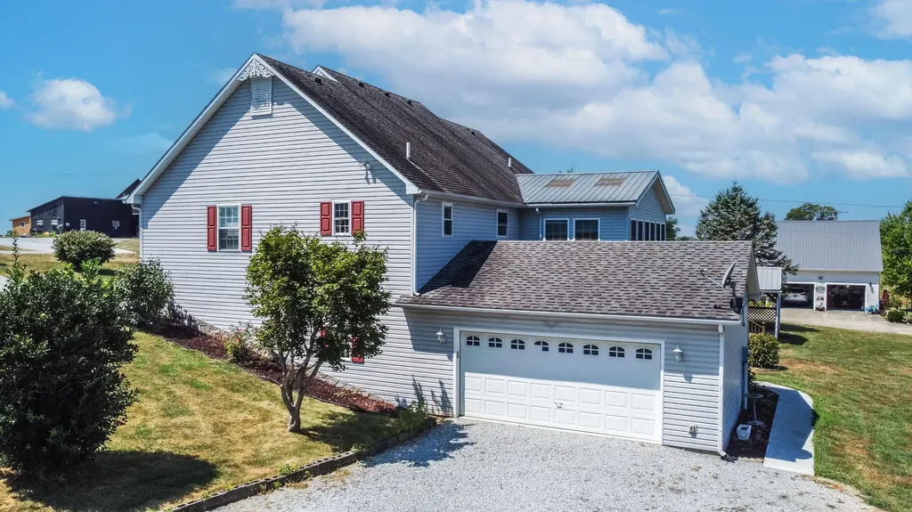 3162 Ewing Road Ewing KY 41039
