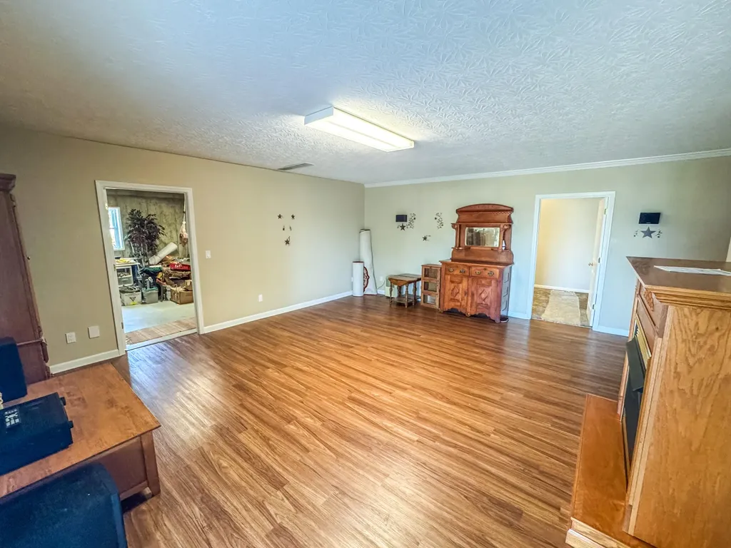 3162 Ewing Road Ewing KY 41039
