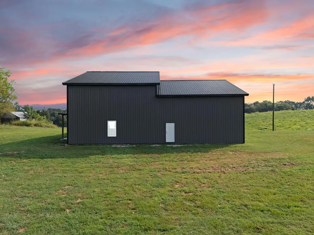 8 Hunter Ray Way Albany KY 42602