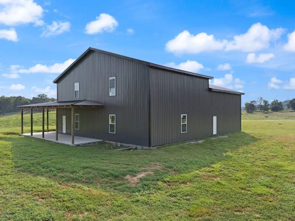 8 Hunter Ray Way Albany KY 42602