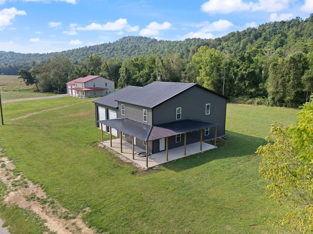 8 Hunter Ray Way Albany KY 42602