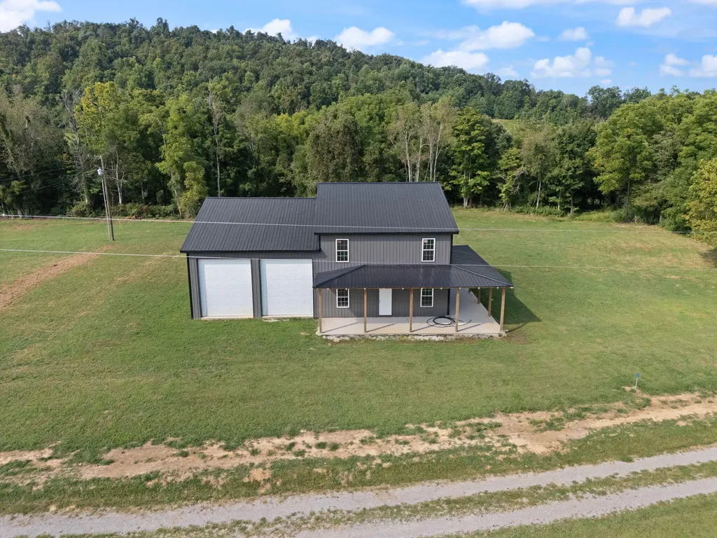 8 Hunter Ray Way Albany KY 42602