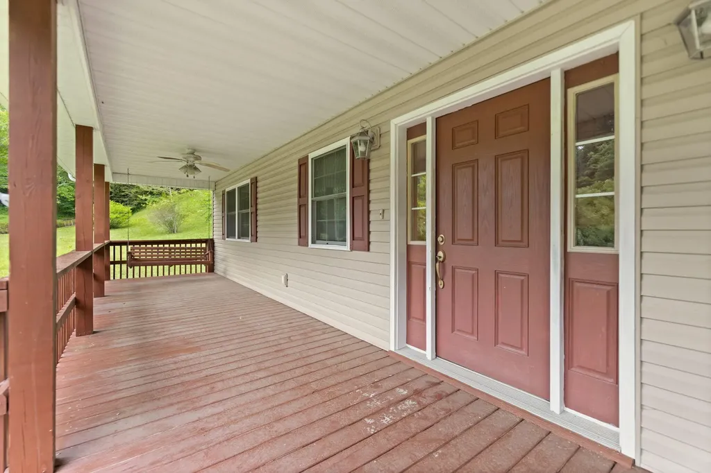 617 Big Willard Road Busy KY 41723