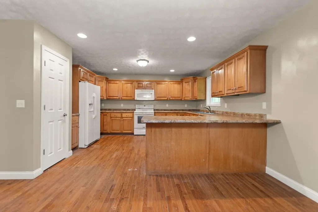 617 Big Willard Road Busy KY 41723