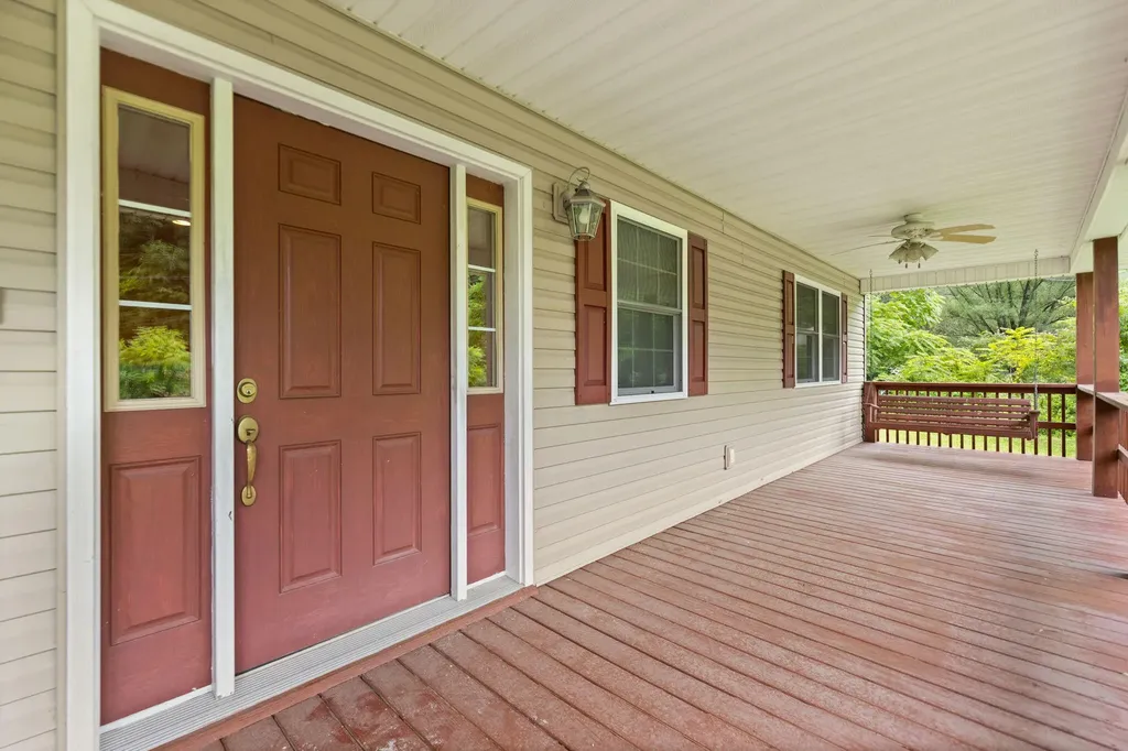 617 Big Willard Road Busy KY 41723