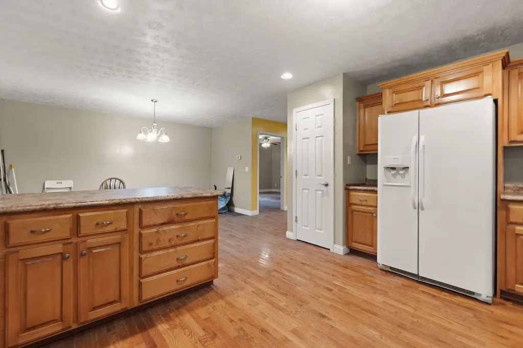 617 Big Willard Road Busy KY 41723