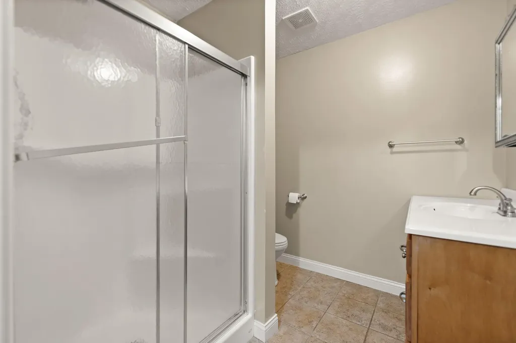 617 Big Willard Road Busy KY 41723