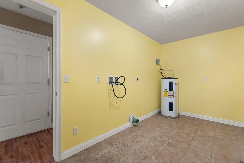 617 Big Willard Road Busy KY 41723