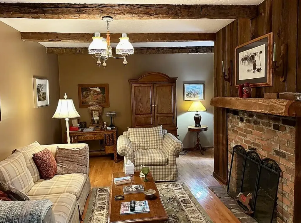1195 Hoop Road Wellington KY 40387