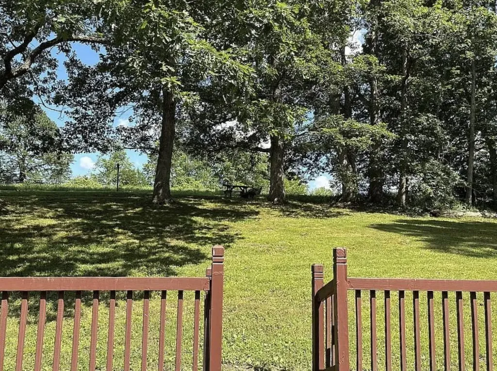 1195 Hoop Road Wellington KY 40387