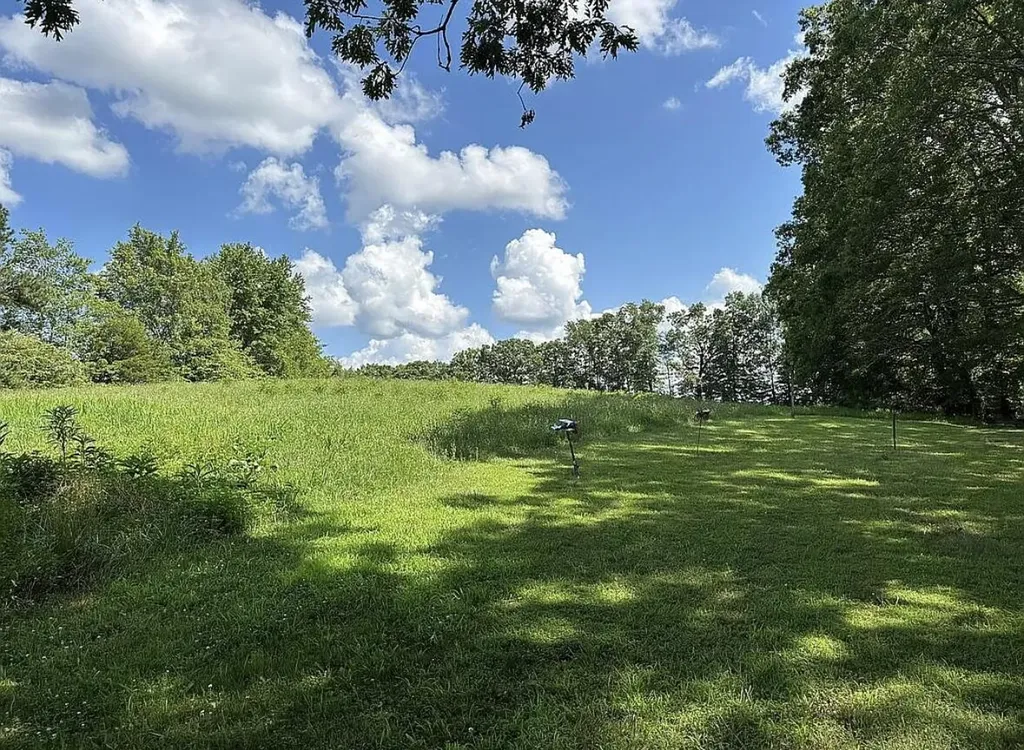 1195 Hoop Road Wellington KY 40387