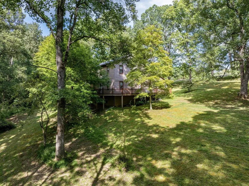 1195 Hoop Road Wellington KY 40387