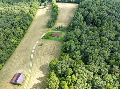 1195 Hoop Road Wellington KY 40387