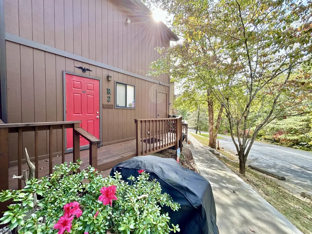 145 State Park Road Jamestown KY 42629