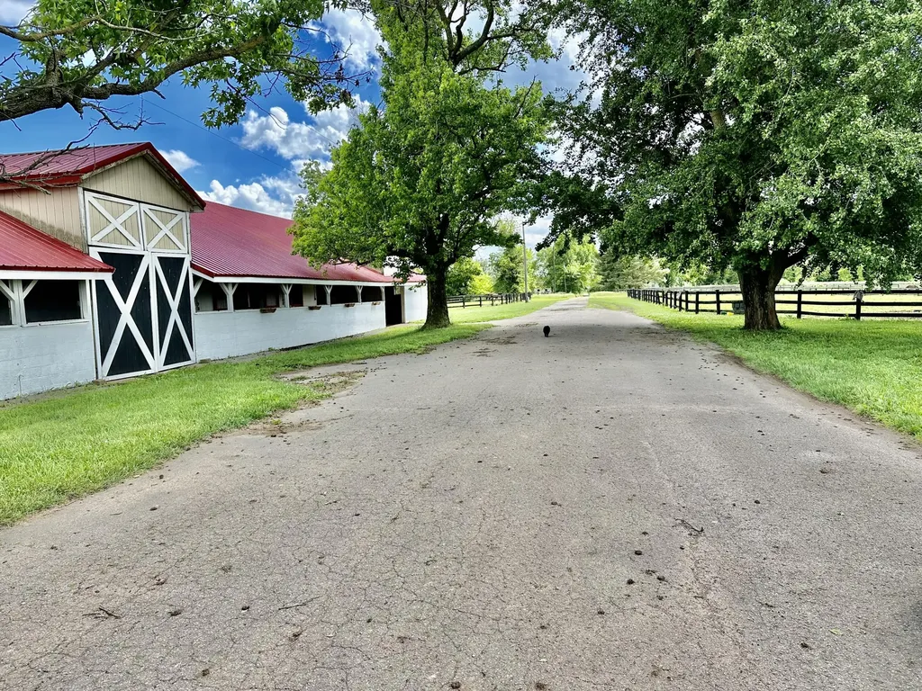 2120 Ironworks Road Georgetown KY 40324
