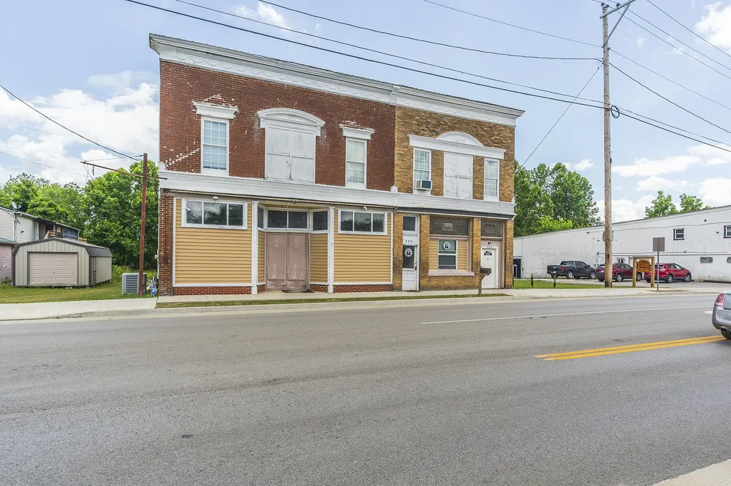 494 & 488 N Main Street Stanton KY 40380