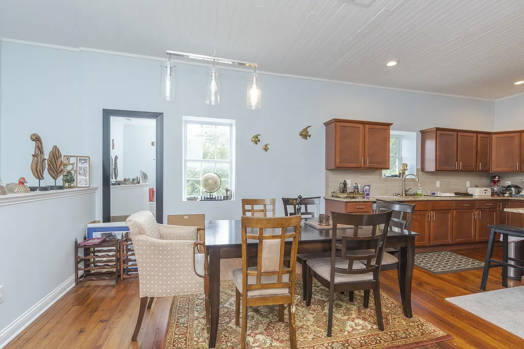 494 & 488 N Main Street Stanton KY 40380