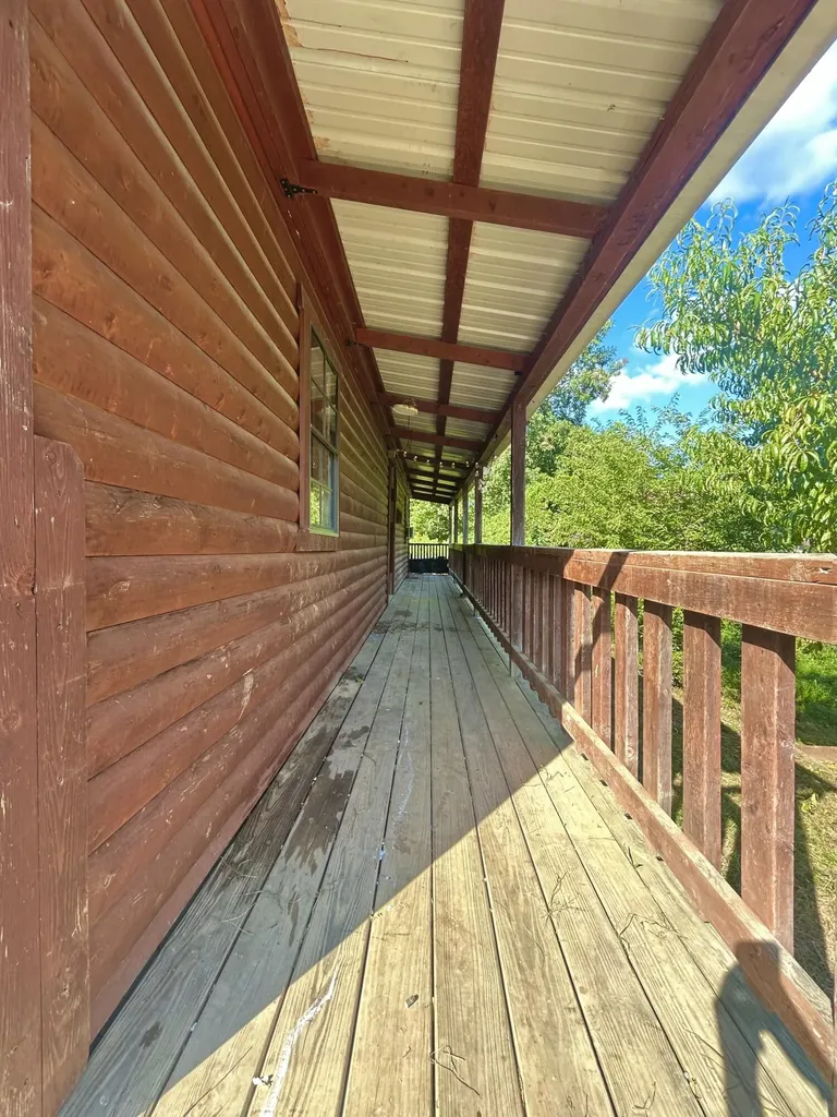 260 Bethesda Mission Road Campton KY 41301