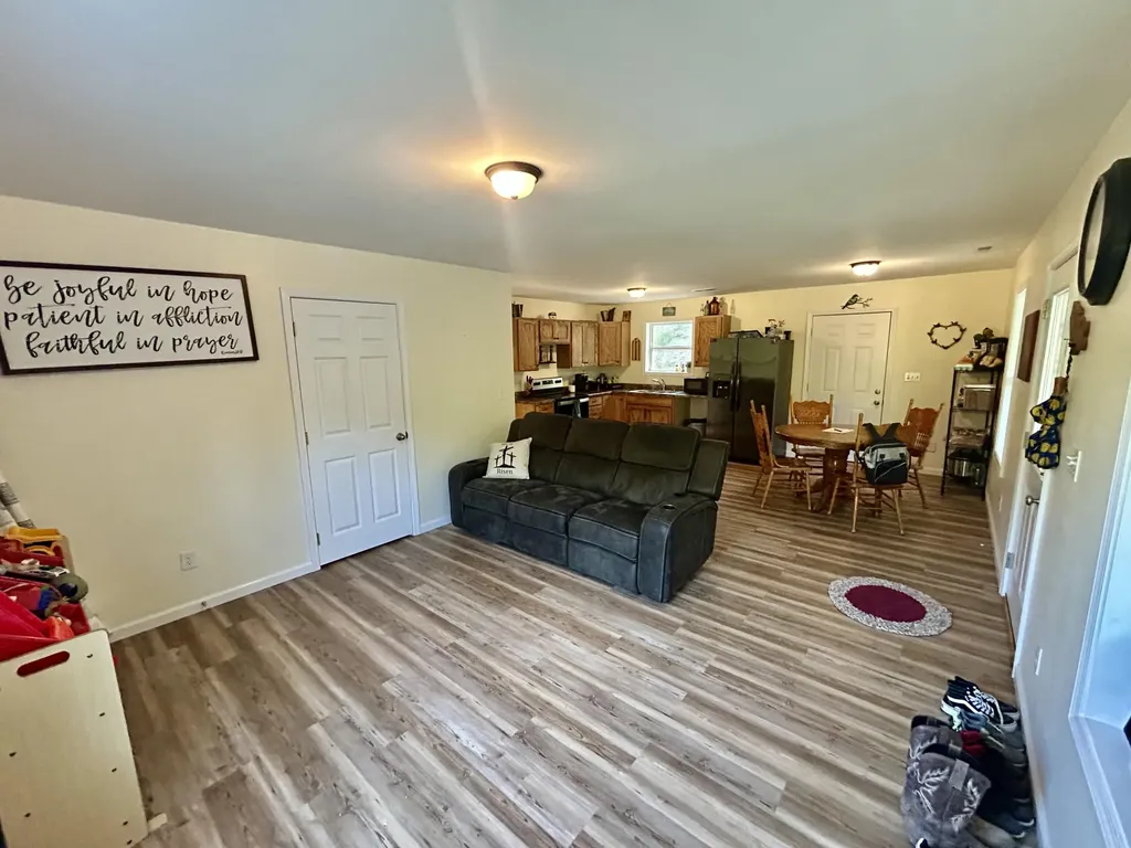 260 Bethesda Mission Road Campton KY 41301