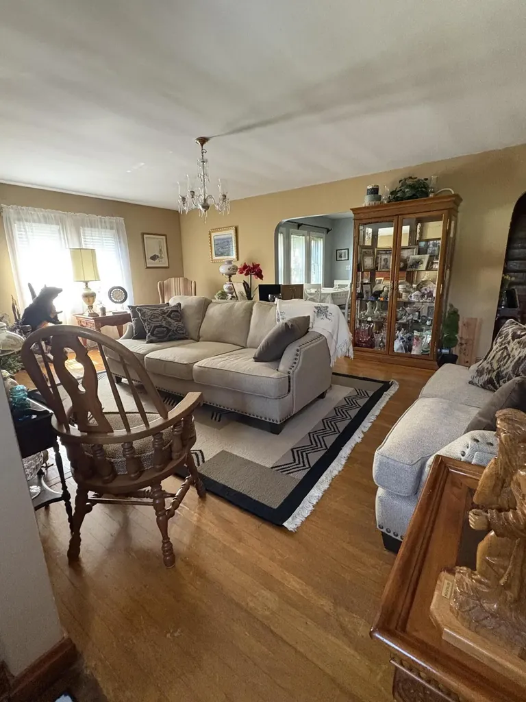 111 House Avenue Manchester KY 40962