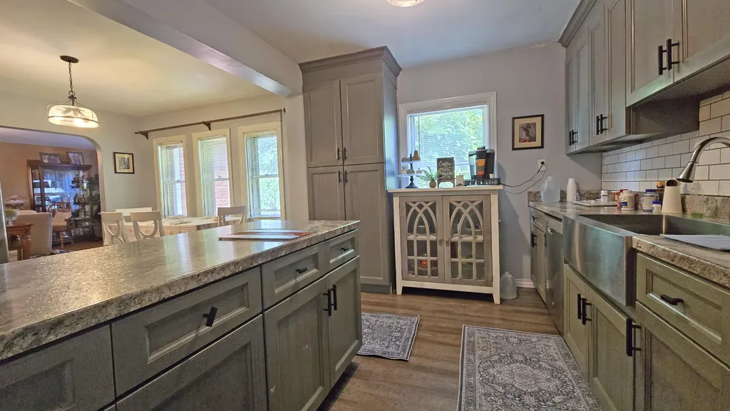 111 House Avenue Manchester KY 40962